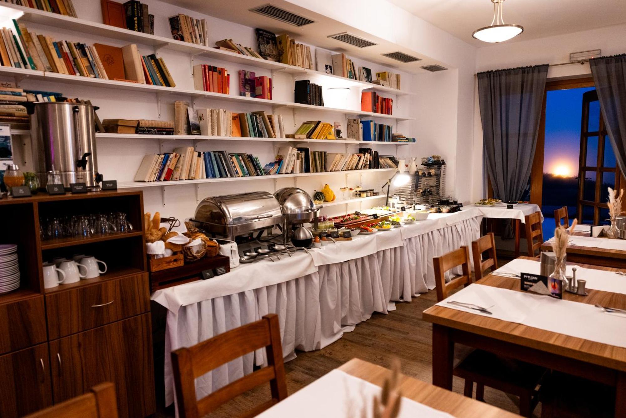 Místo Pytloun Wellness Hotel Hasistejn מראה חיצוני תמונה