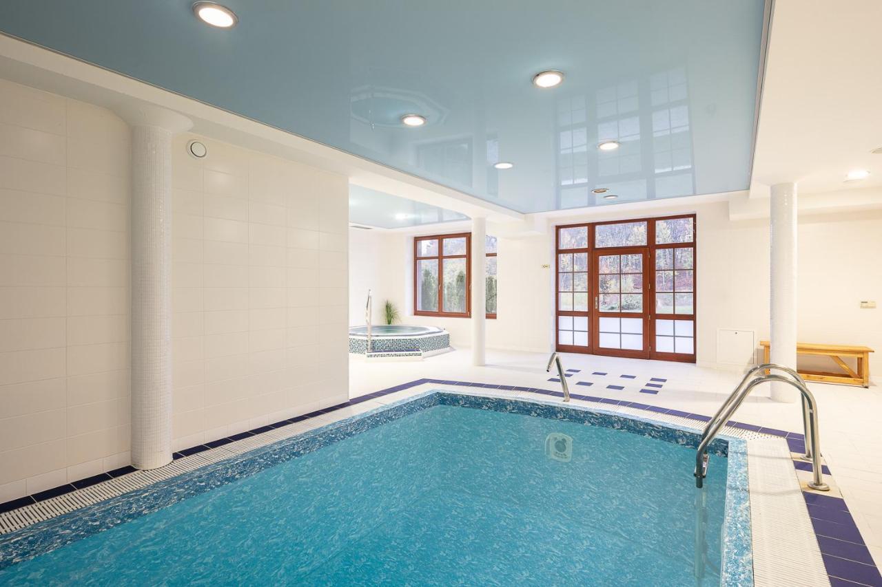 Místo Pytloun Wellness Hotel Hasistejn מראה חיצוני תמונה
